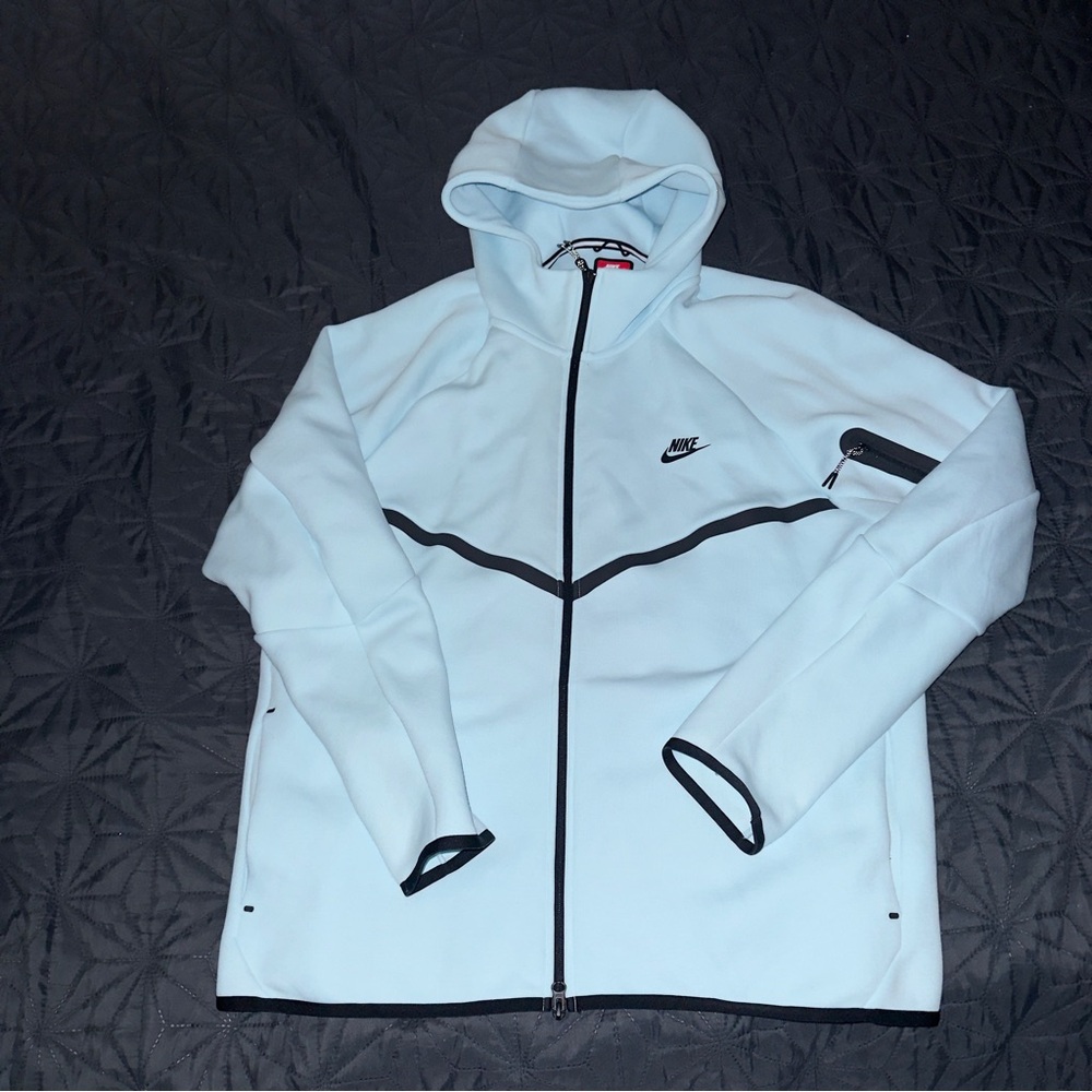 Nike Light Blue Full-Zip Hooded Jacket with Black Trim